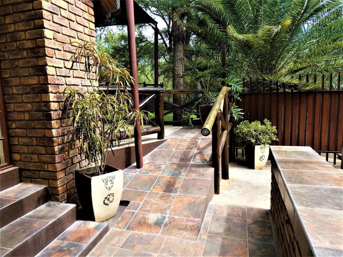 Weltevrede Lodge - Self Catering Houses マールロス・パーク エクステリア 写真